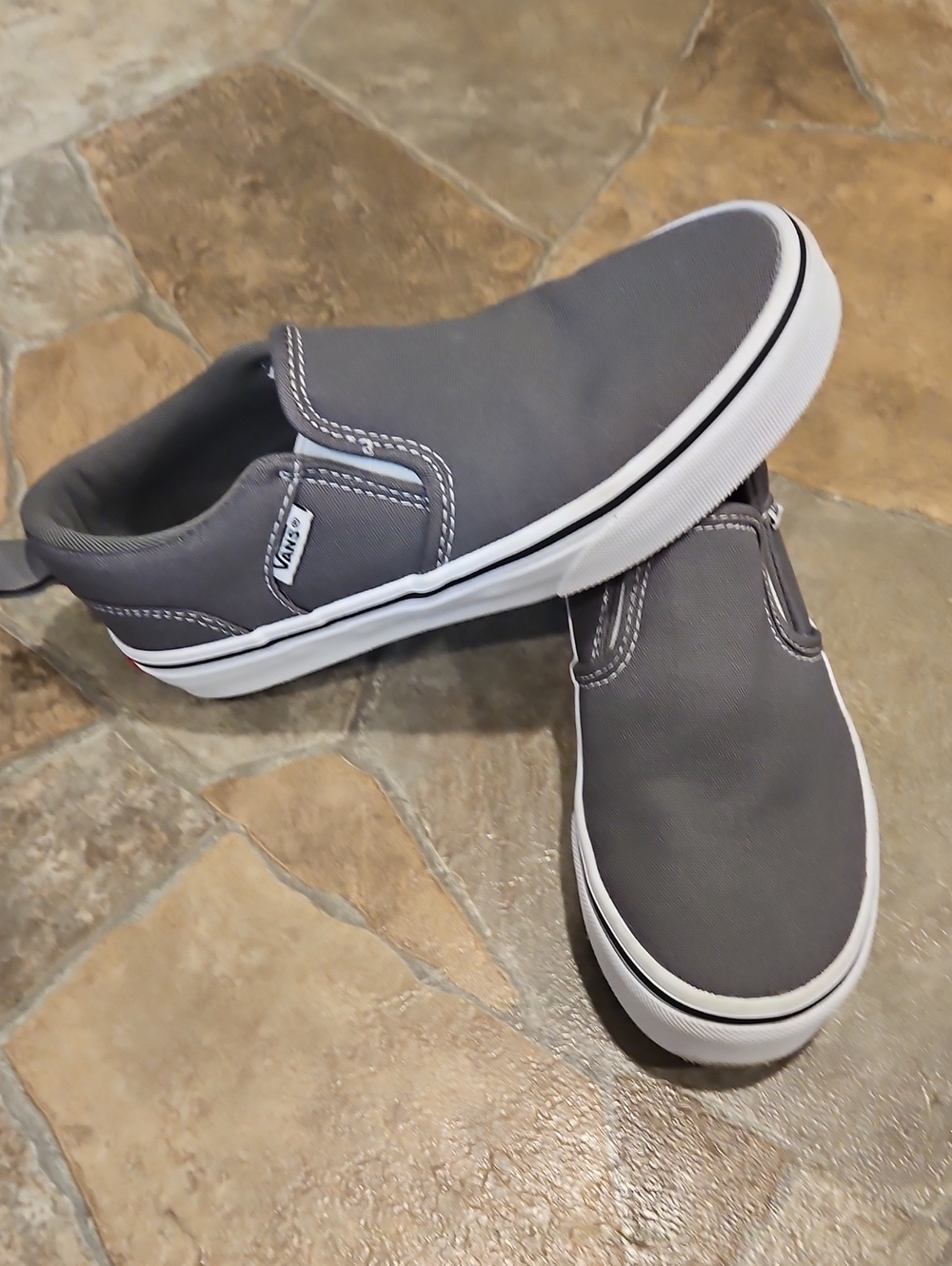 Vans Classic Slip-On Canvas Loafers in Gray